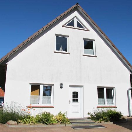 Komfort-Ferienwohnungen in Freest Exterior foto